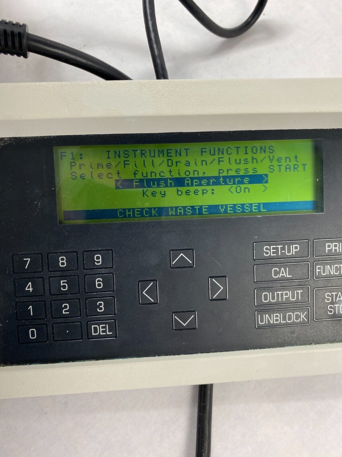 Beckman Coulter Z1 Coulter Particle Counter 6605698 W/ Controller