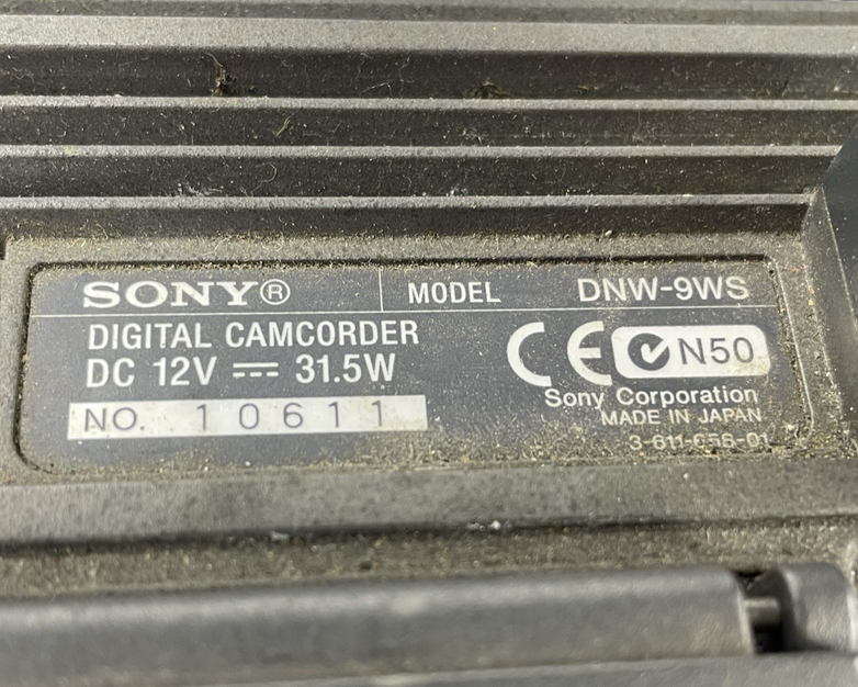 Sony BETACAM SX DNW-9WS Digital Camcorder Power Tested For Parts