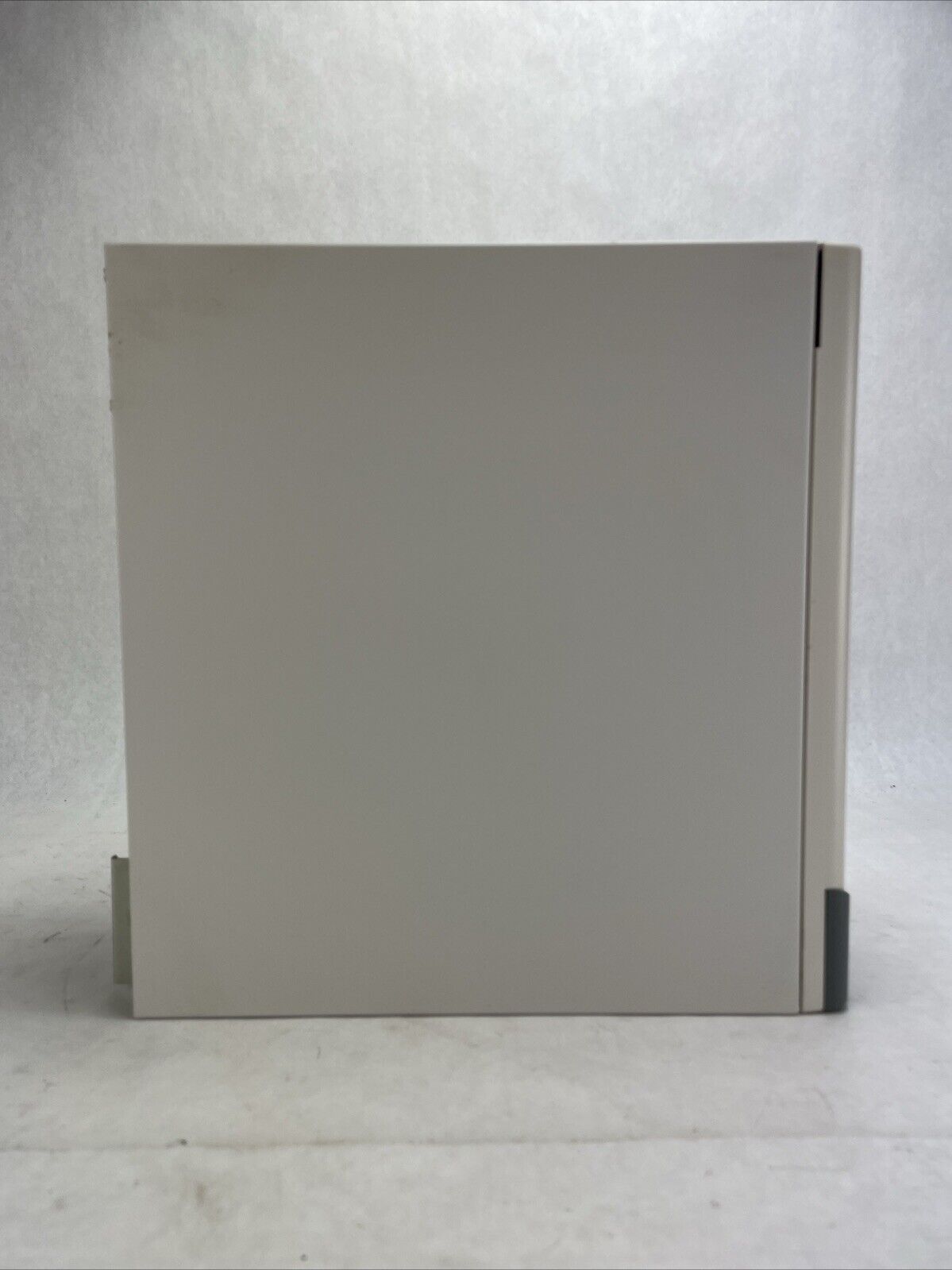Gateway FlEXATCSTC BRO 700c SFF Intel Celeron 700MHz 192MB RAM No HDD No OS