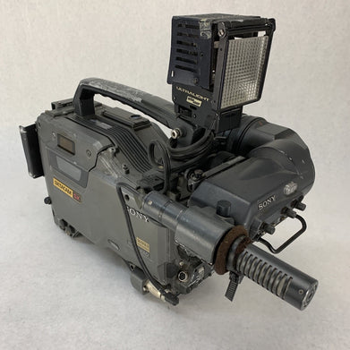 Sony BETACAM SX DNW-9WS Digital Camcorder w/ Anton Bauer Ultralight 2 No Bulb