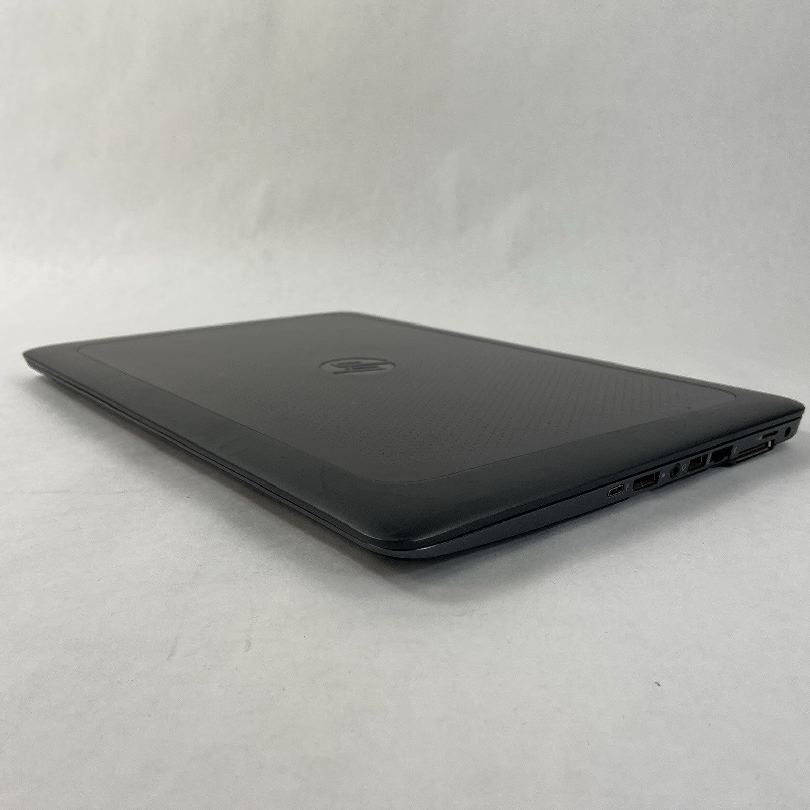 HP ZBook 15U G3 15.6" i5-6200U 2.30 GHz 8 GB RAM No SSD/OS/AC/Battery8
