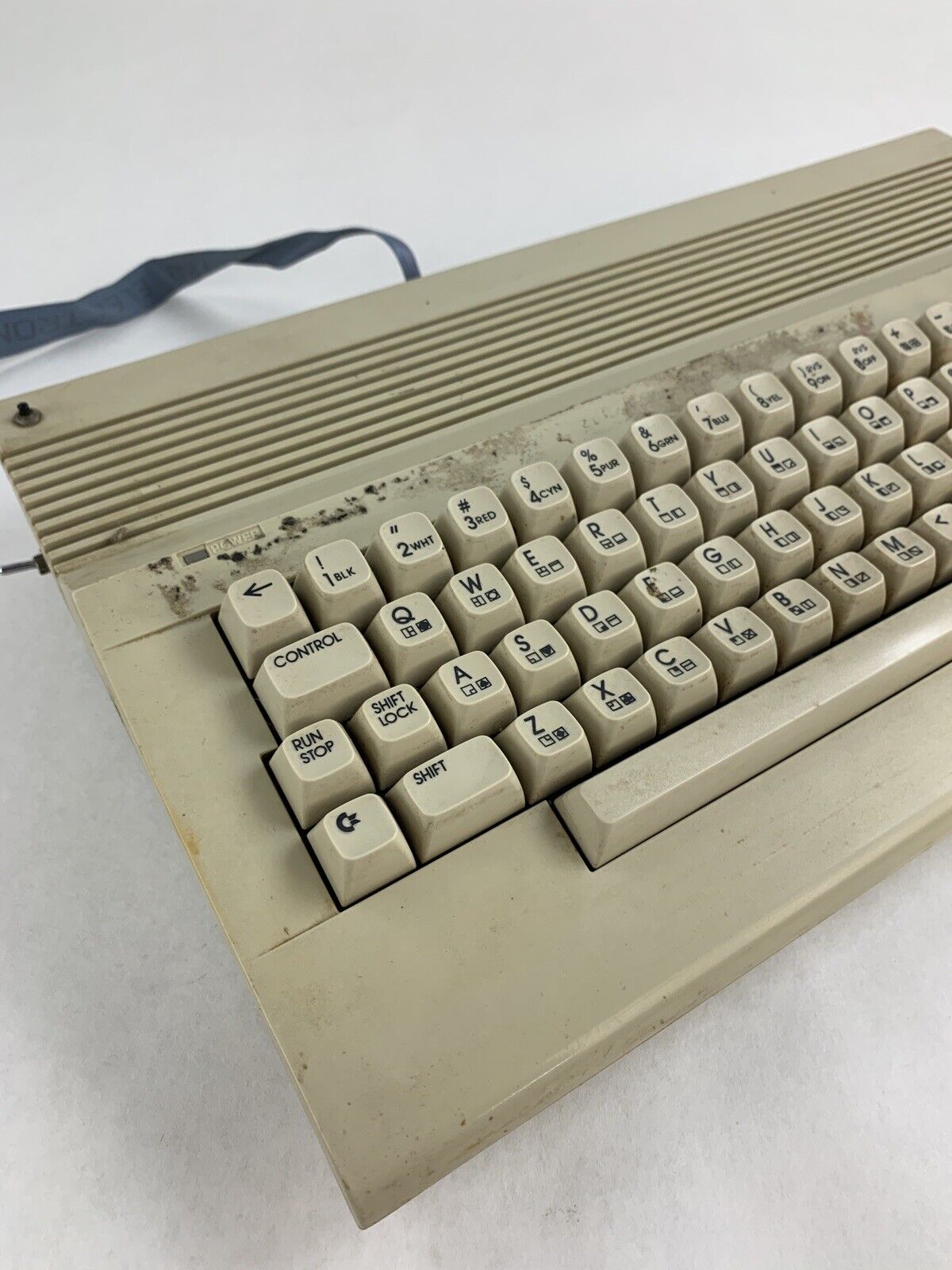 Commodore 64 64C Computer System Boots w/PSU, NKP Deluxe Keypad, and Manuals