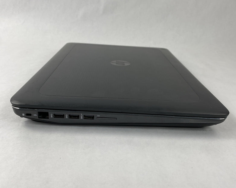 HP ZBook 17 G3 Intel Core i7-6700HQ 2.60 GHz 8 GB RAM 17.3" No HDD No OS