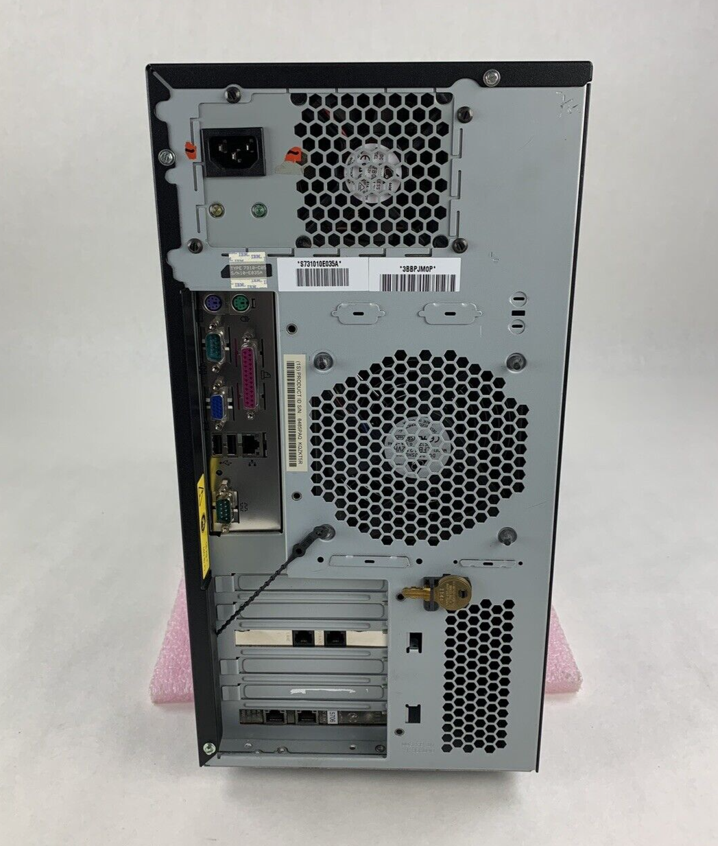 IBM xSeries 206m Server 1x Pentium 4 3.2 GHz 1 GB Ram No OS No HDD