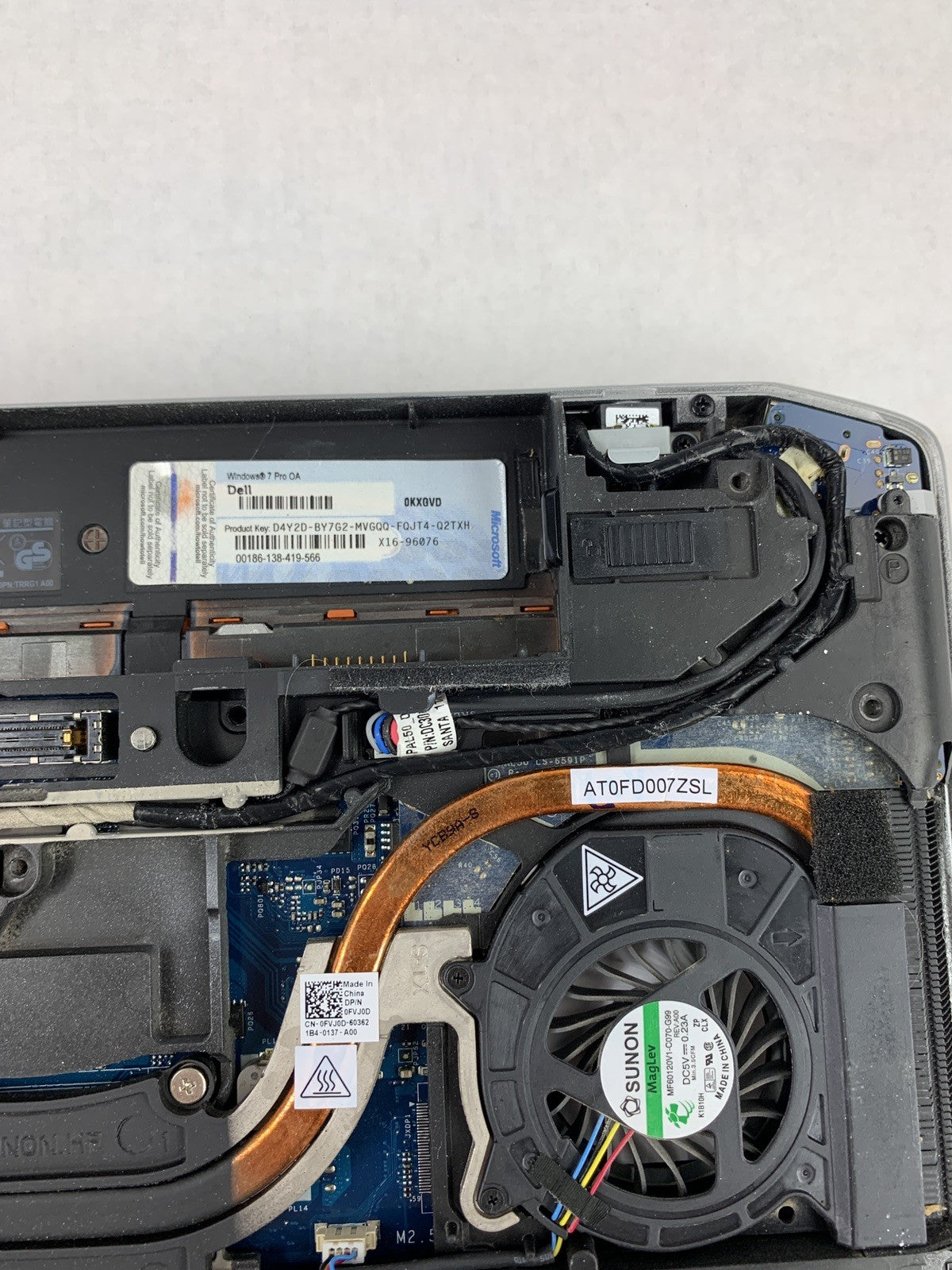 Dell Latitude E6420 14" i3-2330M 2.2 GHz 4 GB Ram No OS No HDD No Batt No AC