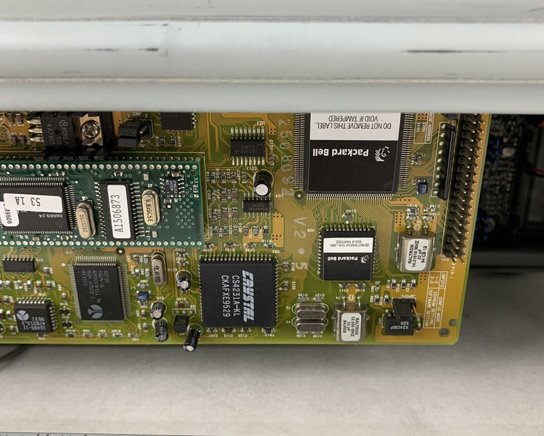 Packard Bell Legend 422CDT Vintage PC Pentium 120 MHz 16 MB Ram No OS No HDD