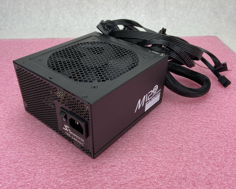 Seasonic SS-520GM Active PFC F3 80 Plus Bronze 520W Power Supply