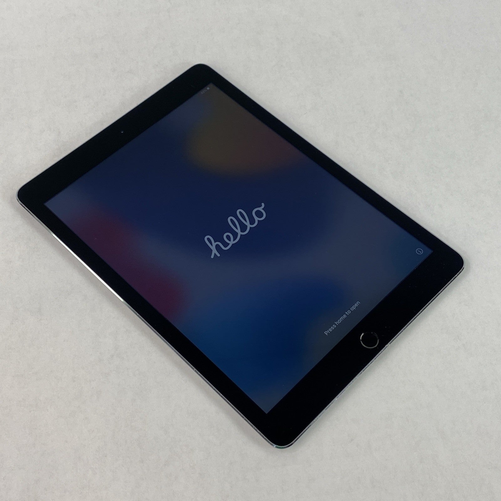 Apple iPad Air 2 A1566 16GB 9.7" Wi-Fi Space Gray IOS 15.8.40