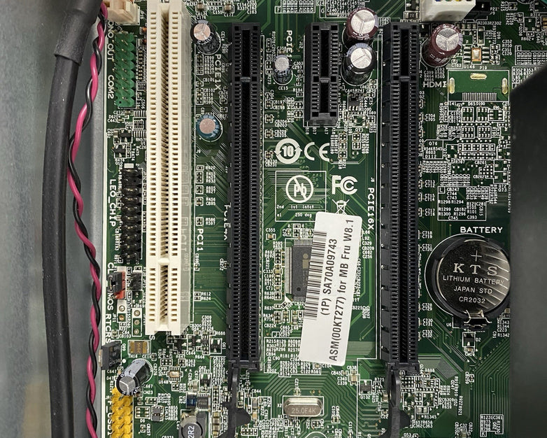 Lenovo ThinkCentre M93p DT Intel Core i5-4570 3.2GHz 8GB RAM No HDD No OS