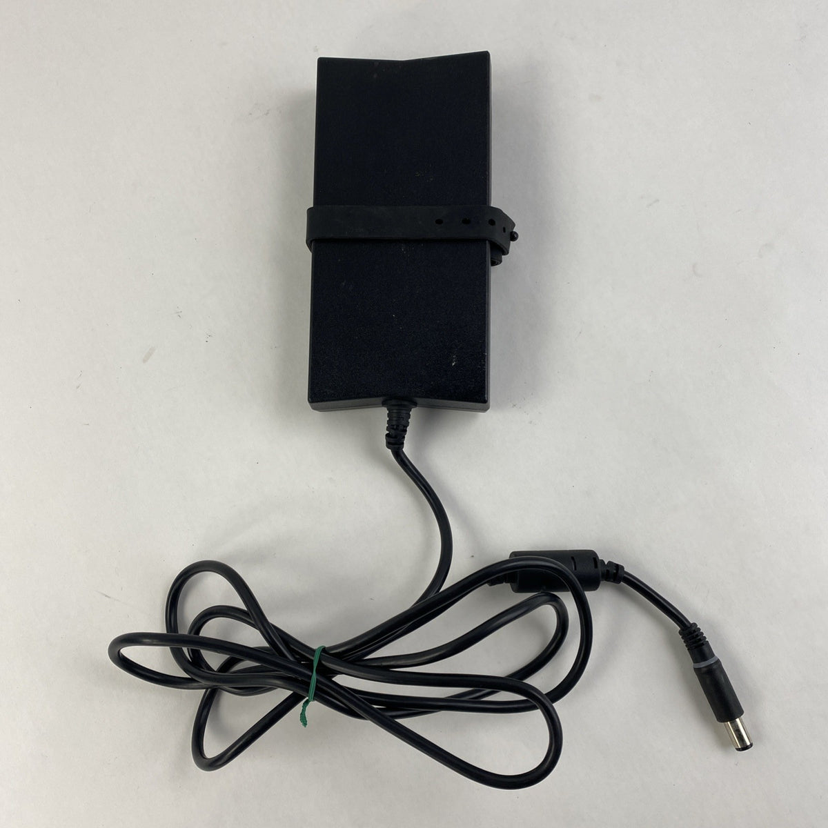 Dell LA130PM121 130 W 19.5V  7.4mm Barrel No Power Cord - Mixed Lot of 82