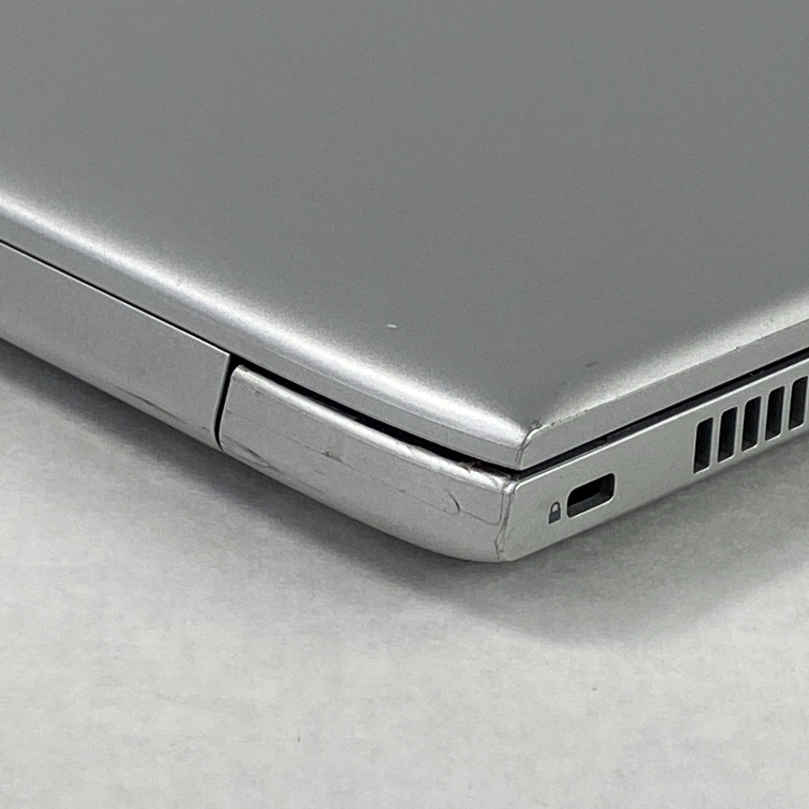 HP ProBook 450 G5 Intel Core i5-7200U 2.50 GHz 8 GB RAM 15.6" No HDD No OS