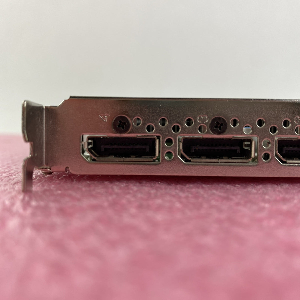 Nvidia Quadro M2000 4GB PG303 Graphics Video Card 5G303 - Tested7