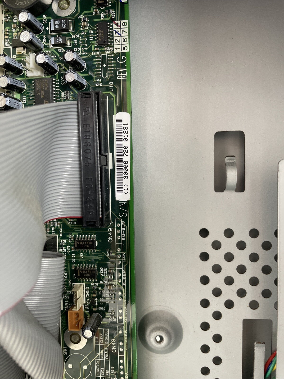 eMachines eTower 633is MT Intel Celeron 633HMz 512MB RAM No HDD No OS