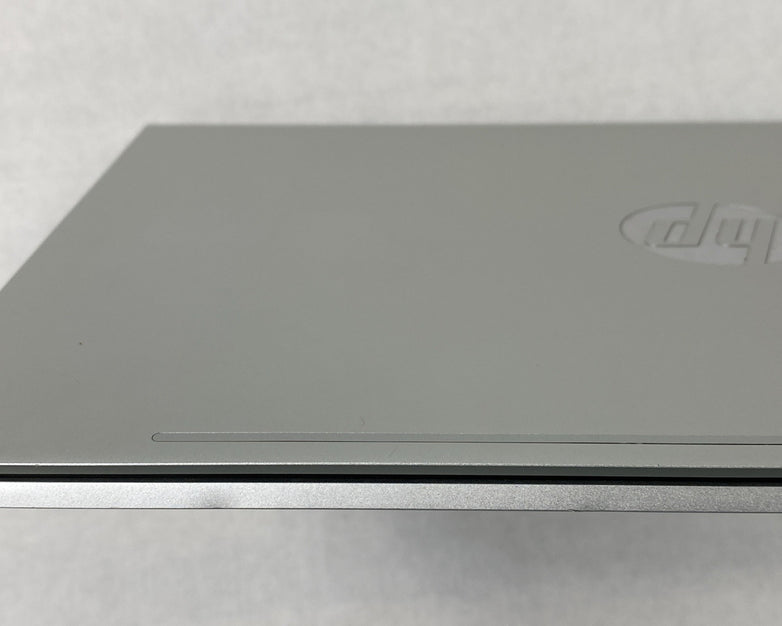 HP ProBook 630 G8 Intel Core i7-1165G7 2.80GHz 16GB RAM 13.3" No HDD No OS No AC