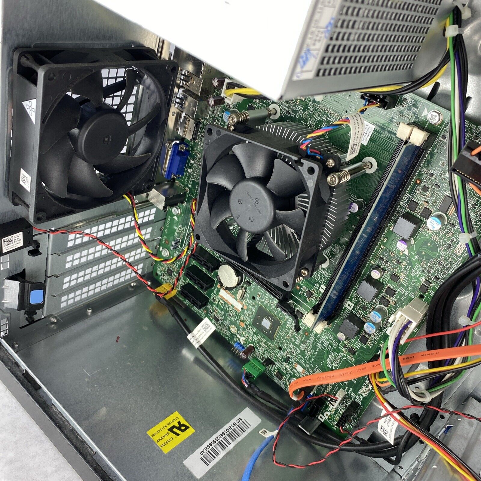 Dell OptiPlex 3020 MT Intel Core i3-4130 3.40GHz 4GB RAM DVD-RW No HDD No OS