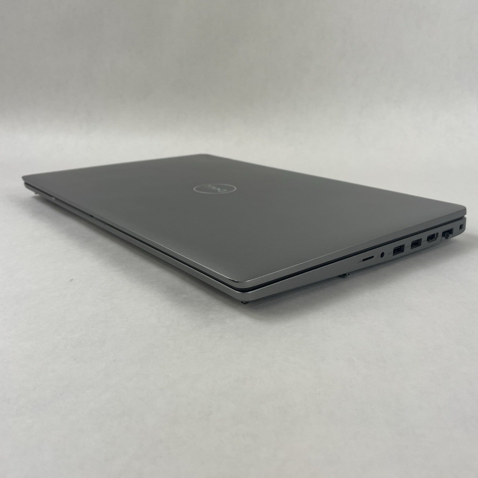 Dell Latitude 5540 15.6" i5-1345U 4.35 GHz 8 GB RAM No SSD/OS/AC9