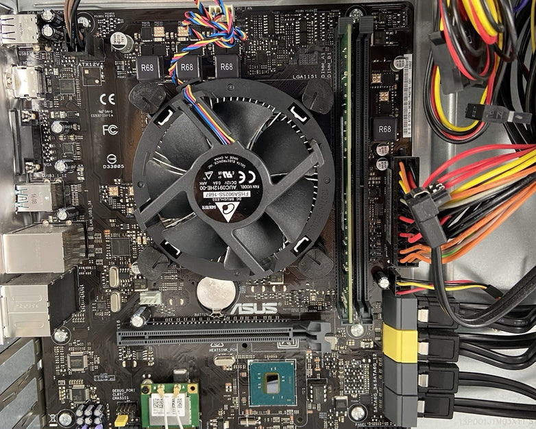 ASUS M32CD MT Intel Core i3-6122 3.7GHz 8GB RAM No HDD No OS