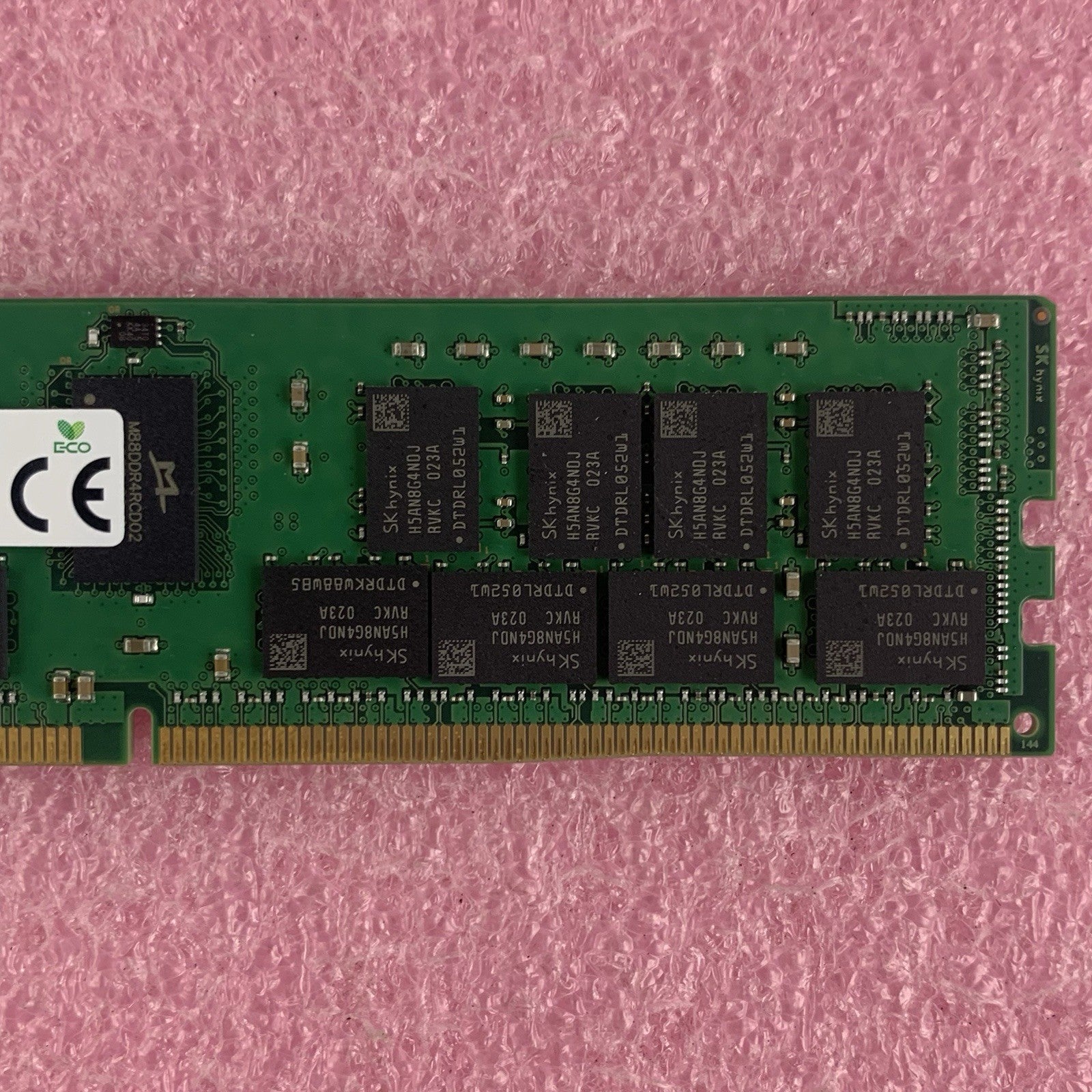 SK Hynix HMA84GR7DJR4N-VK 32 GB 1X32GB 2RX4 PC4-2666V Server Memory Ram3