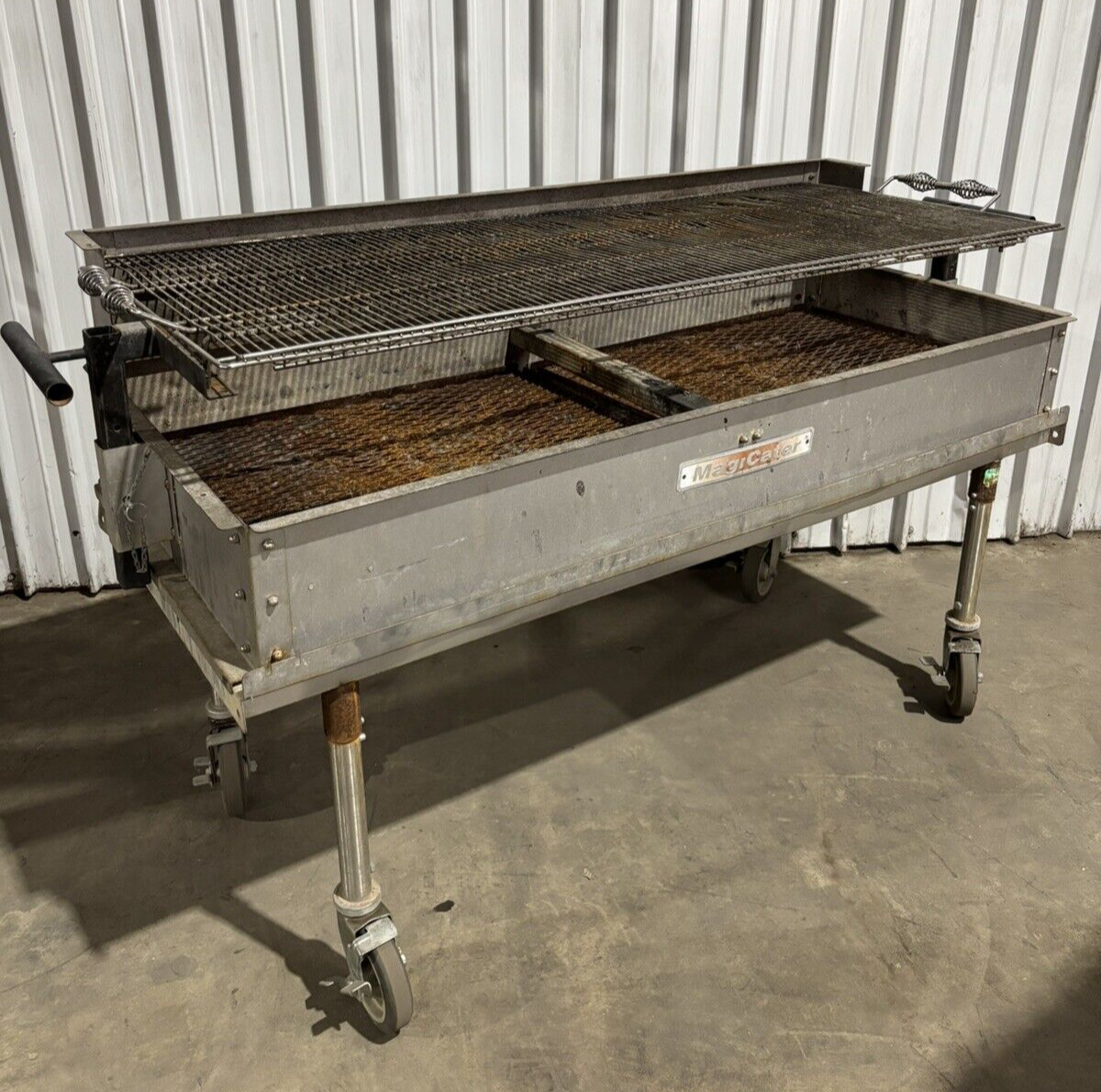Magicater CG-60 MagiKitch'n Commercial Charcoal Grill Catering 60" x 23"