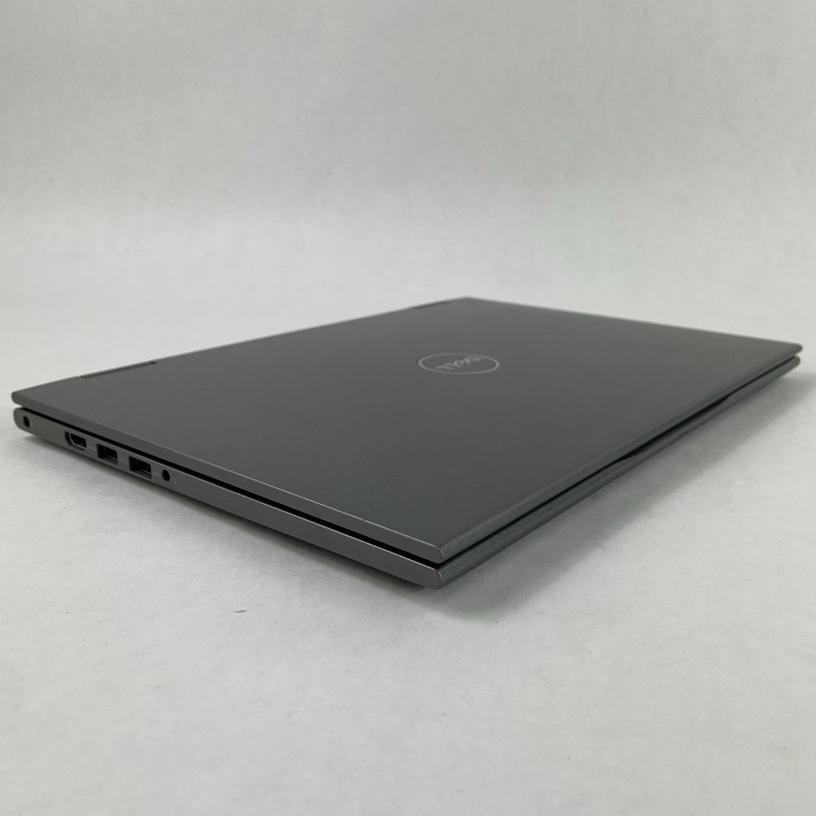 Dell Inspiron 5379 13.3" i5-8250U 1.60 GHz 8 GB RAM No SSD/OS/AC13