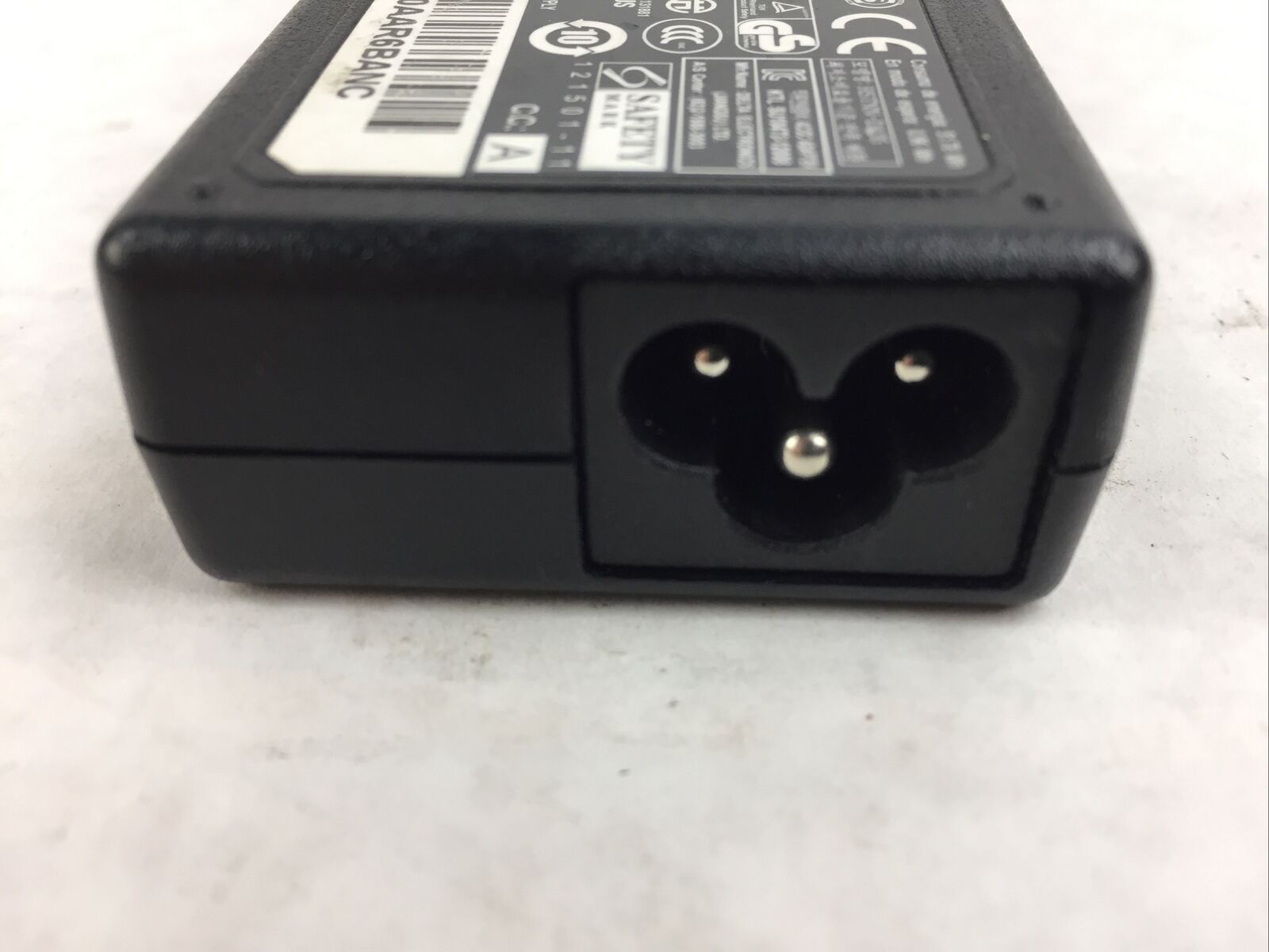 Genuine HP Laptop Charger AC Adapter Power Supply 696607-003 696694-001 45W