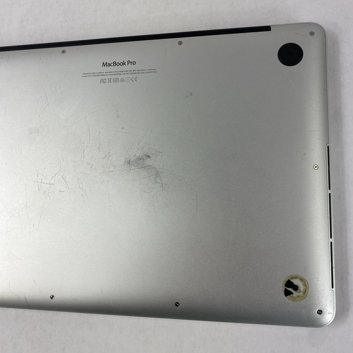 Apple MacBook Pro A1502 2015 Retina 13" 2.70 GHz i5 8 GB RAM 250GB SSD os11.7.1022