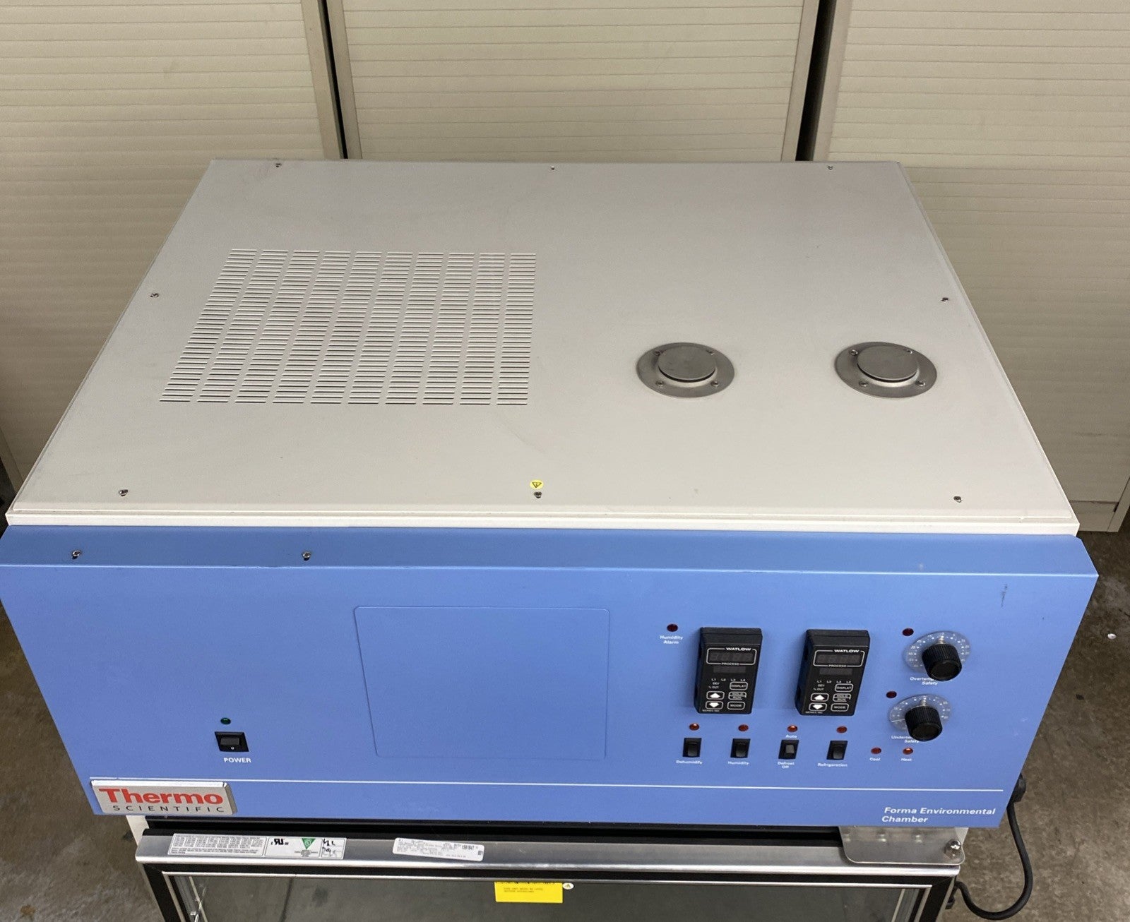 Thermo Scientific 3911 Forma Environmental Chamber2