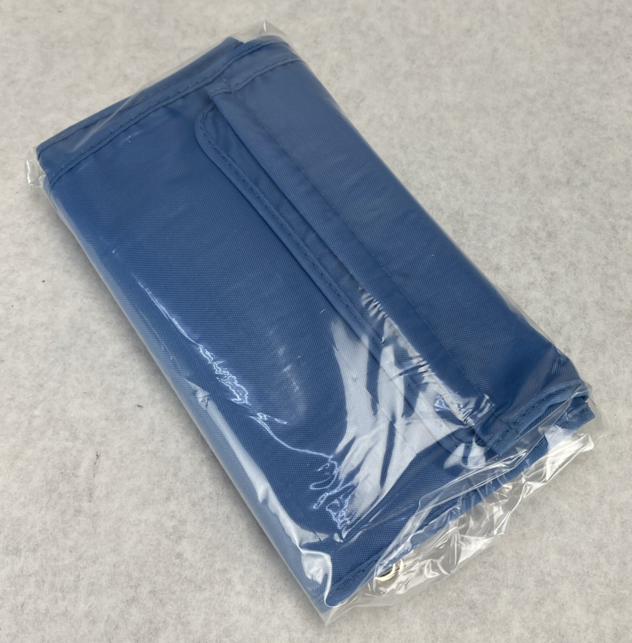 Life Source UA-281 Replacement Blood Pressure Cuff 14.2"-17.7" (Lot of 8)