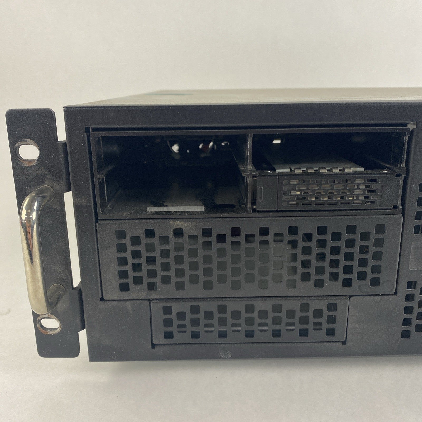 Unbranded 4U ATX Bare Bones Computer Chassis With Emacs P2H-5500V Power Supply3