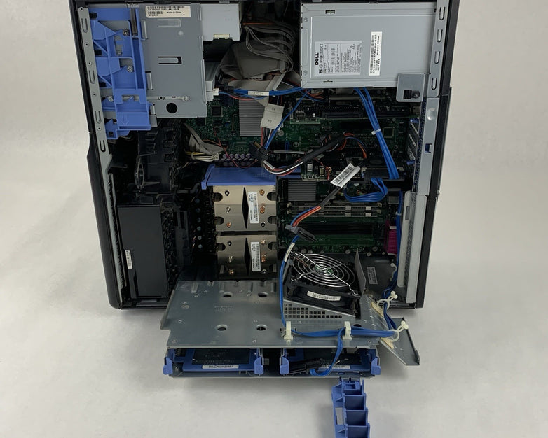 Dell PowerEdge SC1430 Tower Server Intel Xeon 3.0 GHz 2 GB RAM NO HDD NO OS