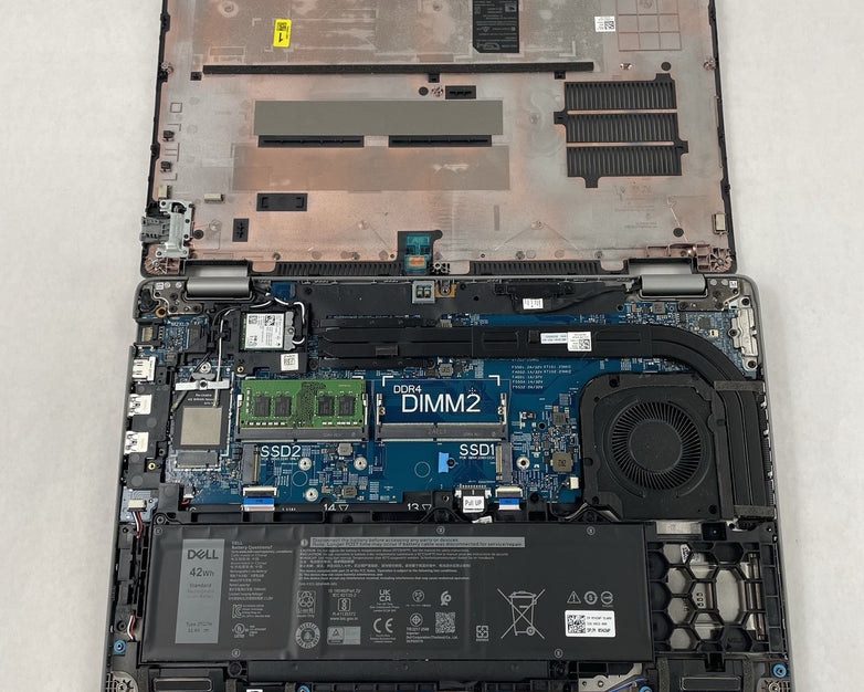 Dell Latitude 5540 15.6" i5-1345U 4.35 GHz 8 GB RAM No SSD/OS/AC - Worn
