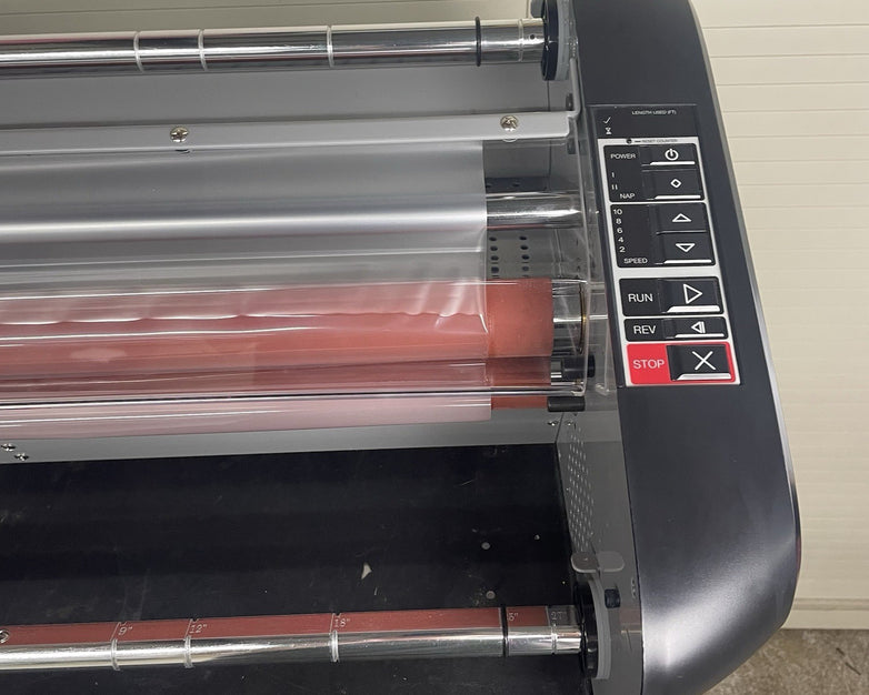 GBC Pinnacle 27 EZLoad Thermal Roll Laminator, 27" Maximum Width, 8-10 No Tray