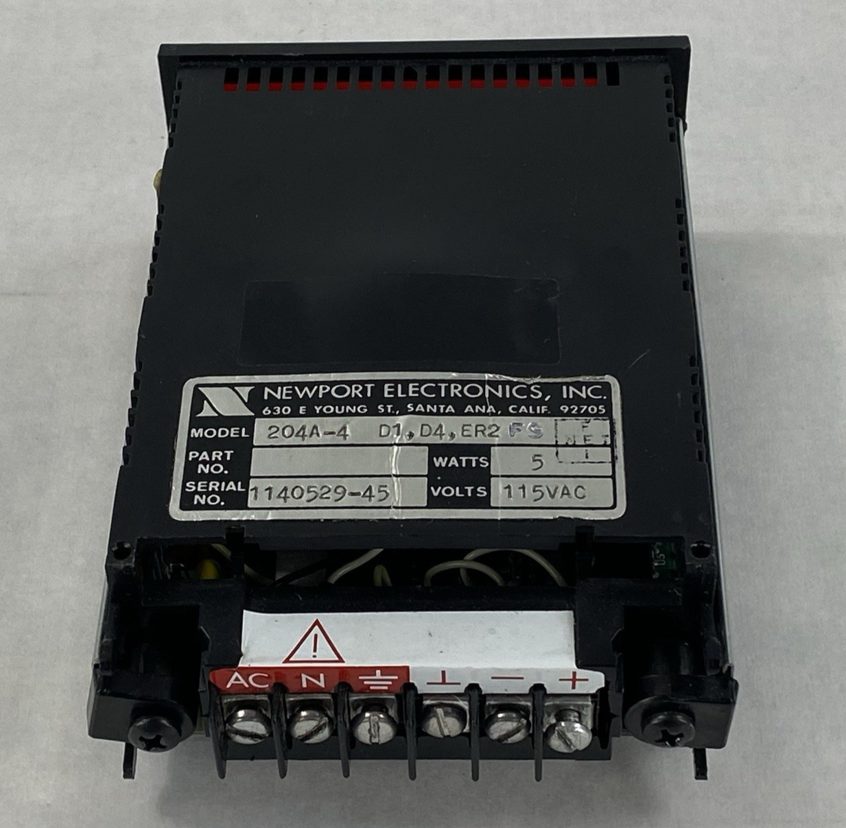 Newport Electronics 204A-4 D1 D4 ER2 FS Voltmeter