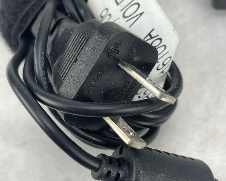 IBM Lenovo 92P1044 92P1045 AC Power Adapter 16V