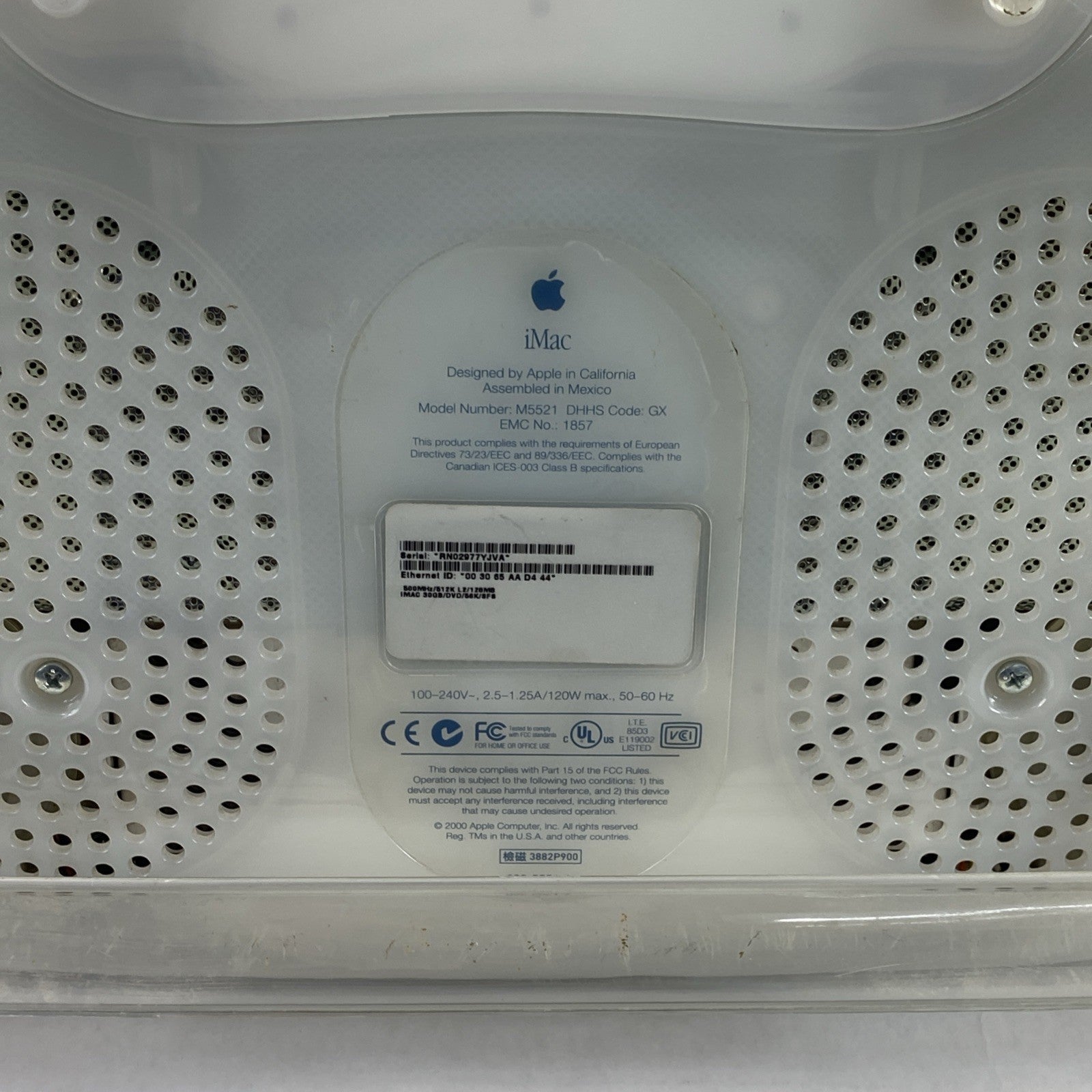 Apple M5521 iMac G3 DV SE Snow 2000 PowerPC 750 (G3) 500MHz 128 MB RAM No HDD/OS15