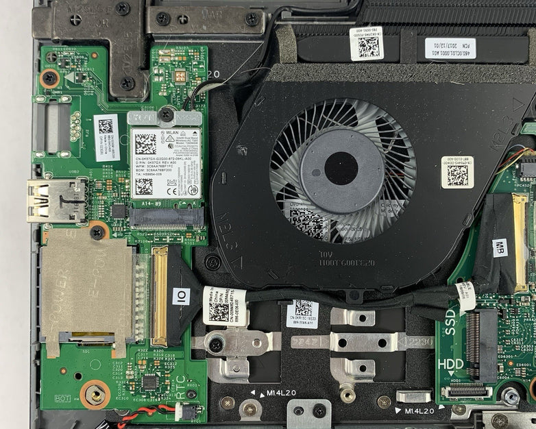 Dell Inspiron 7573 2-in-1 15.6" I7-8550U 1.8 GHz 16 GB RAM No OS No HDD No Batt