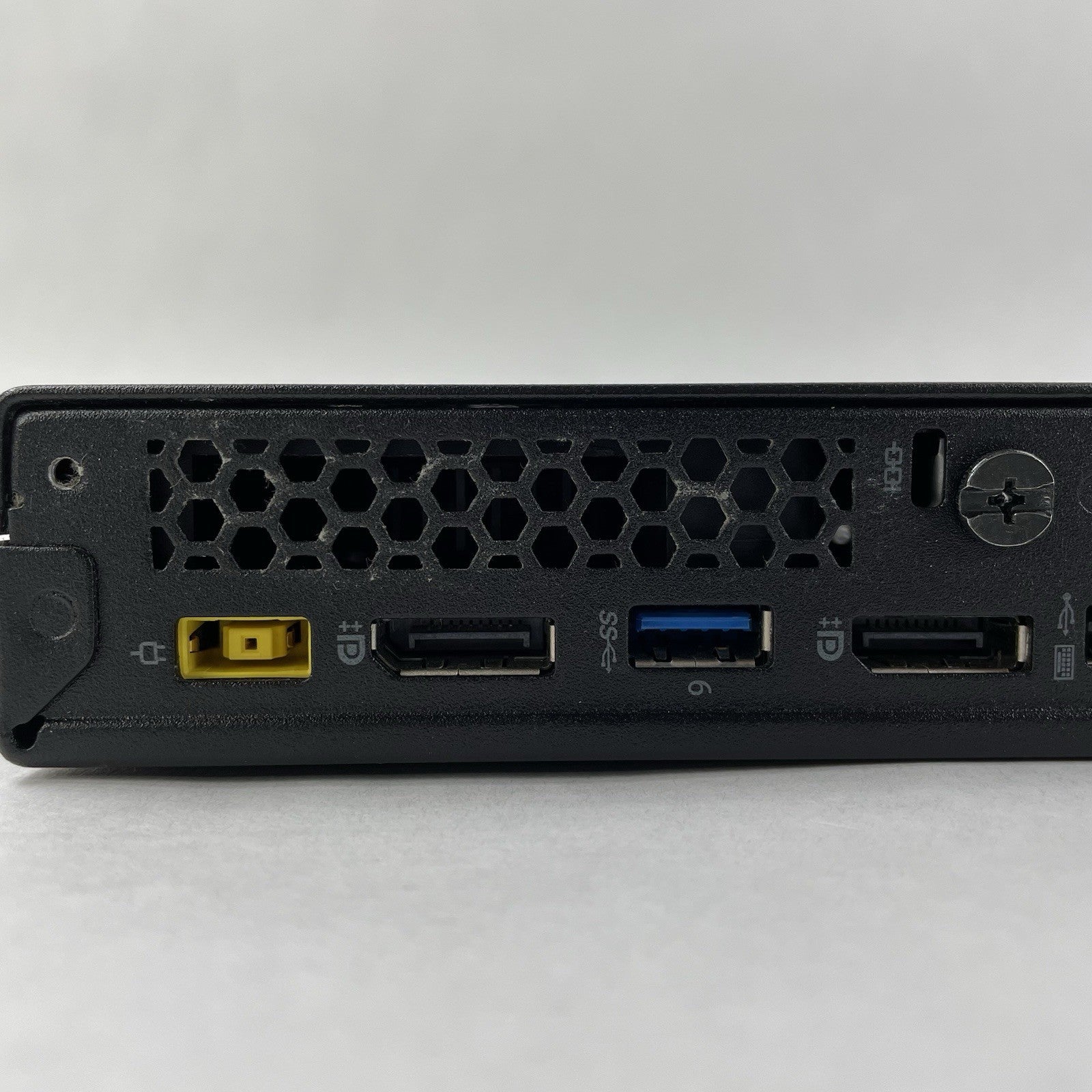 Lenovo ThinkCentre M600 Micro Pentium J3710 1.60 GHz 8 GB RAM No SSD/OS/AC7