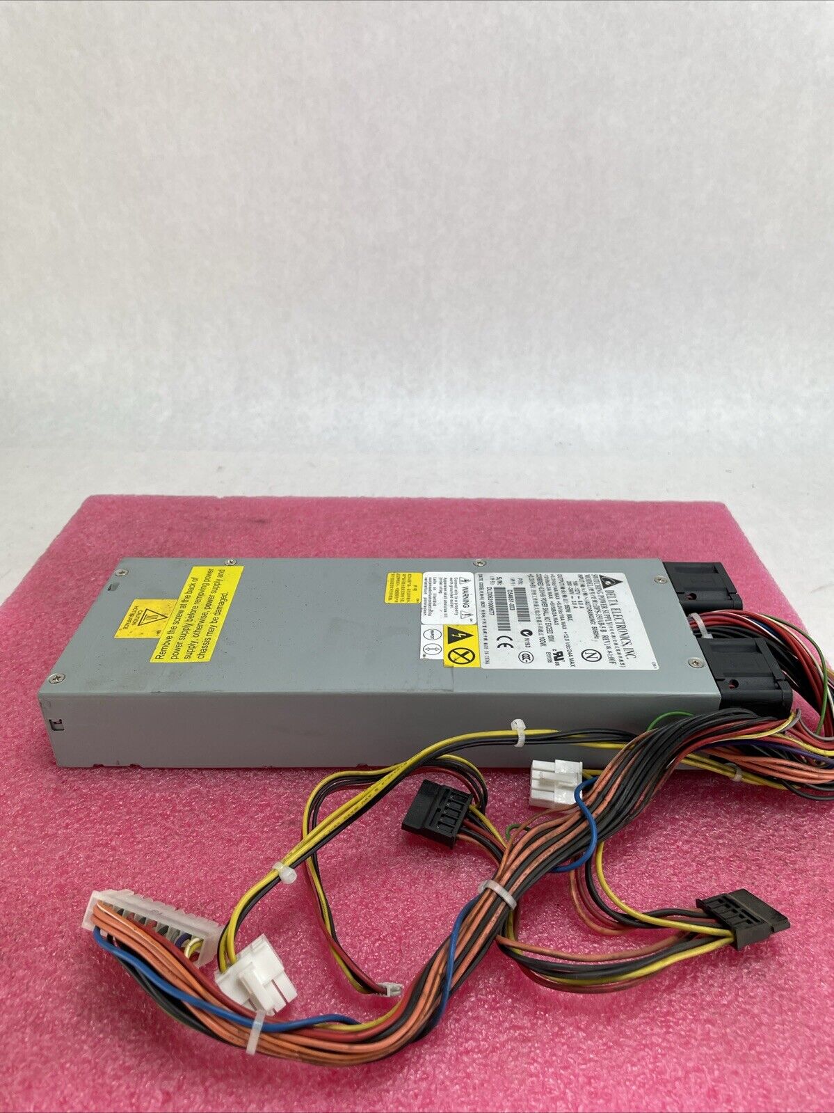 Delta Electronics Switching Supply DPS-350AB-5 B 350W