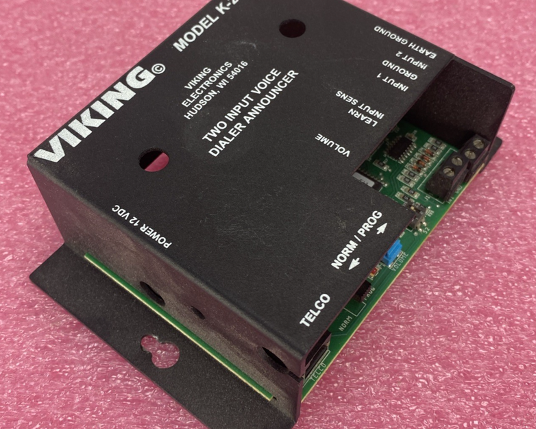 Viking K-202-DVA Two Input Voice Dialer Announcer Untested