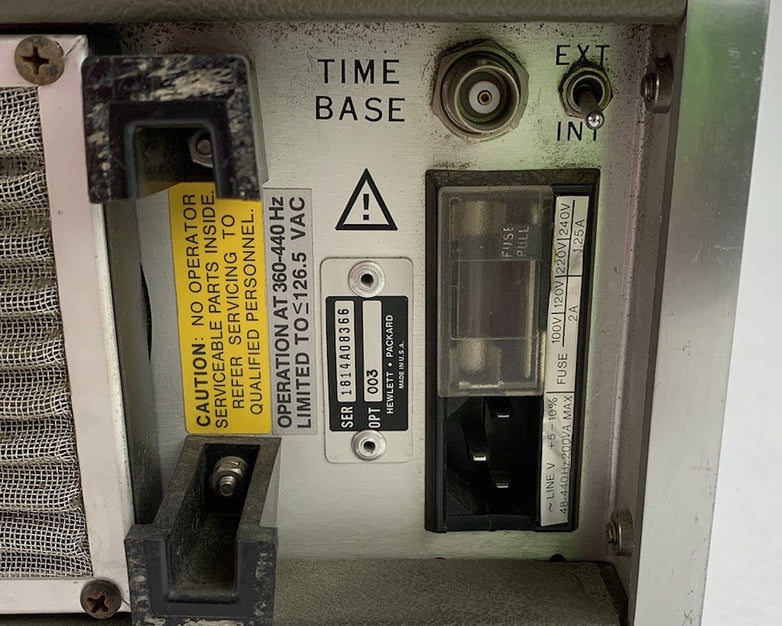 HP Hewlett-Packard 8640B Signal Generator - Power Tested