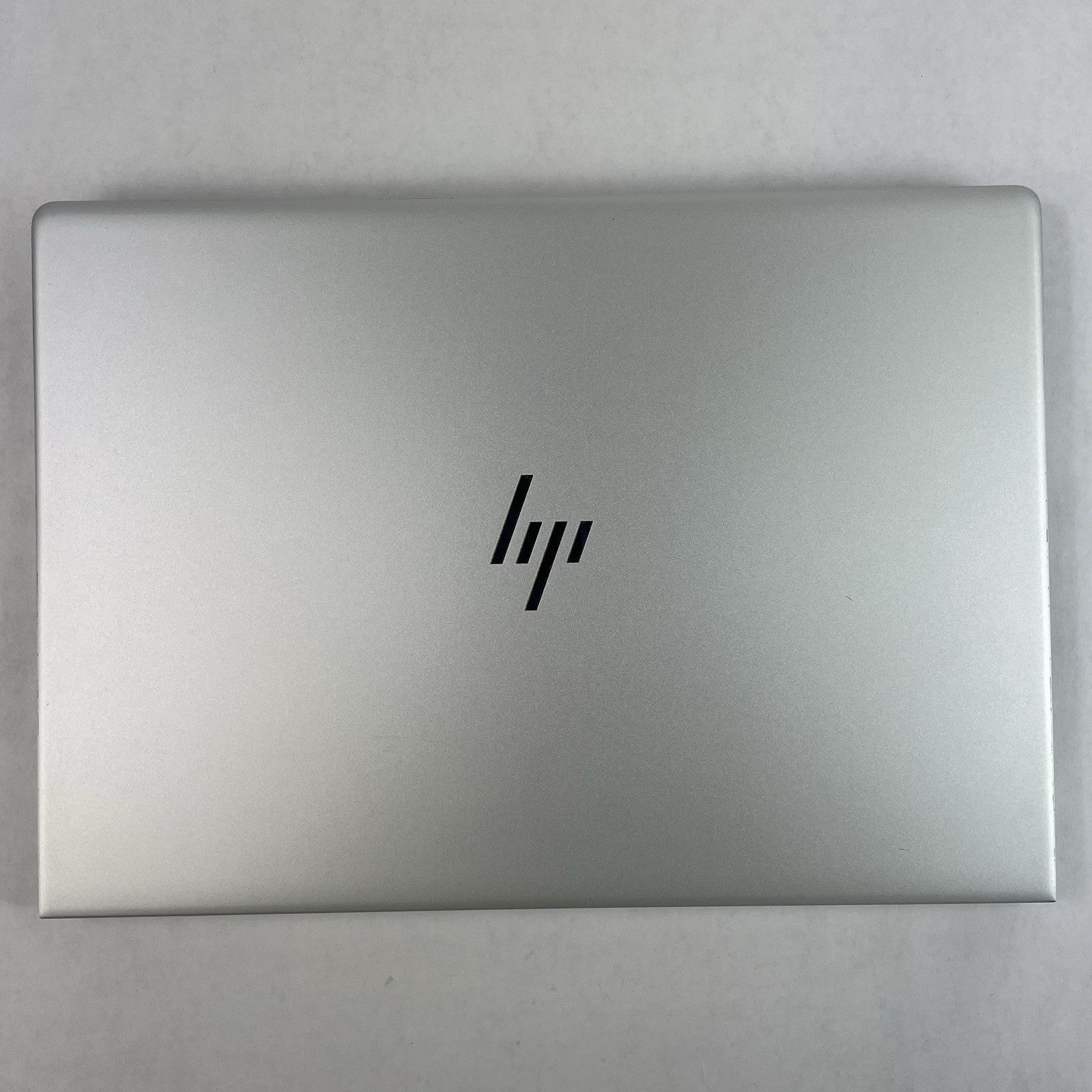 HP EliteBook 840 G6 14" i7-8665U 1.90 GHz 8 GB RAM No SSD/OS/AC - Worn Bottom12
