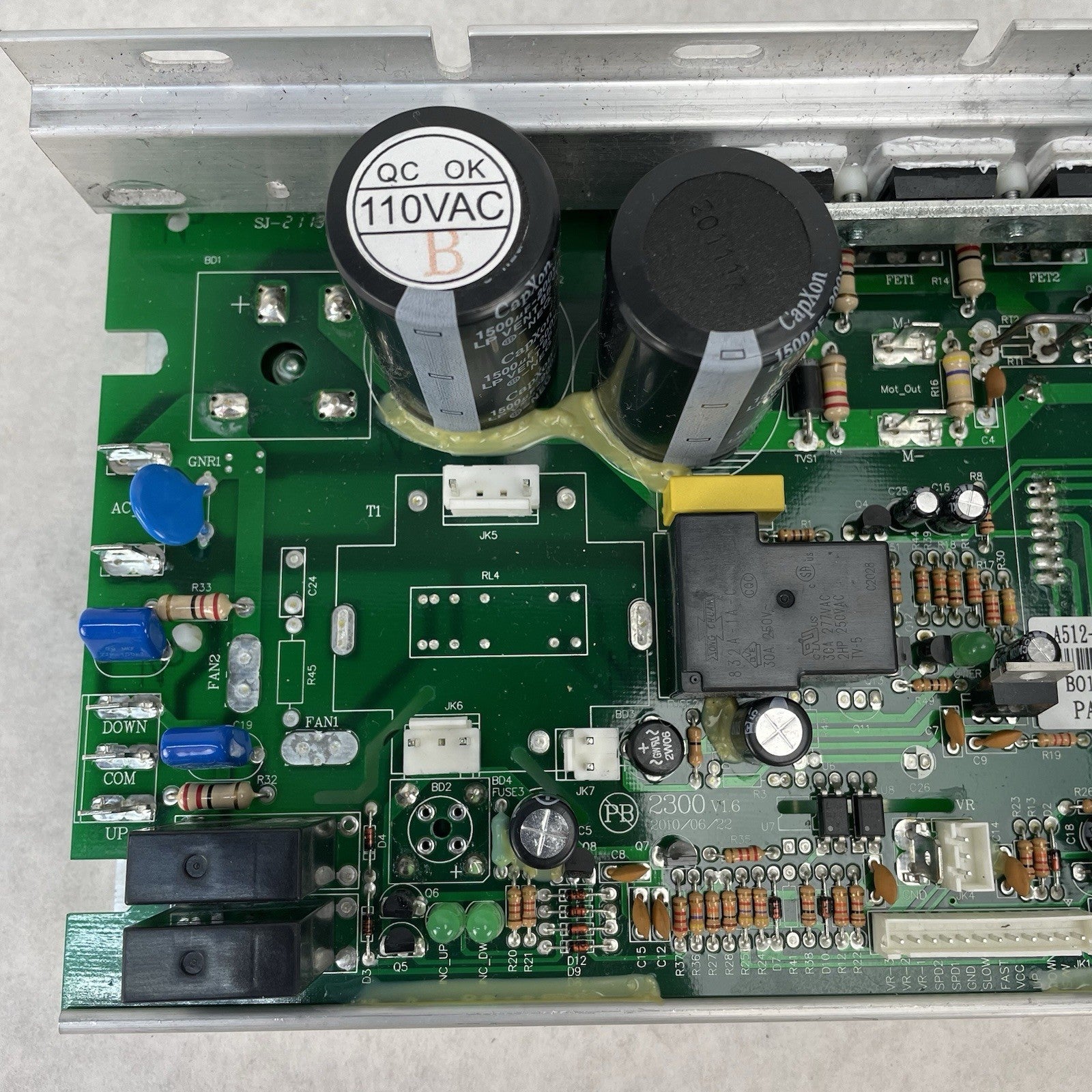 SOLE Treadmill F63/f80 Controller Motherboard ALT-633040A 12 pin - Untested READ3