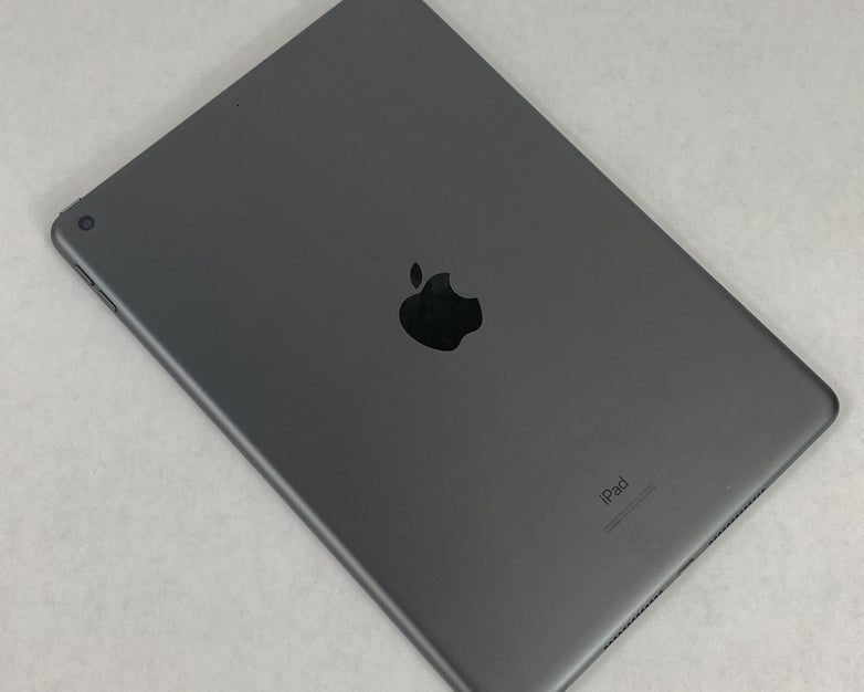 Apple iPad 7th Gen A2197 32GB Retina 10.2" Wi-Fi Space Gray IOS 18.7.9