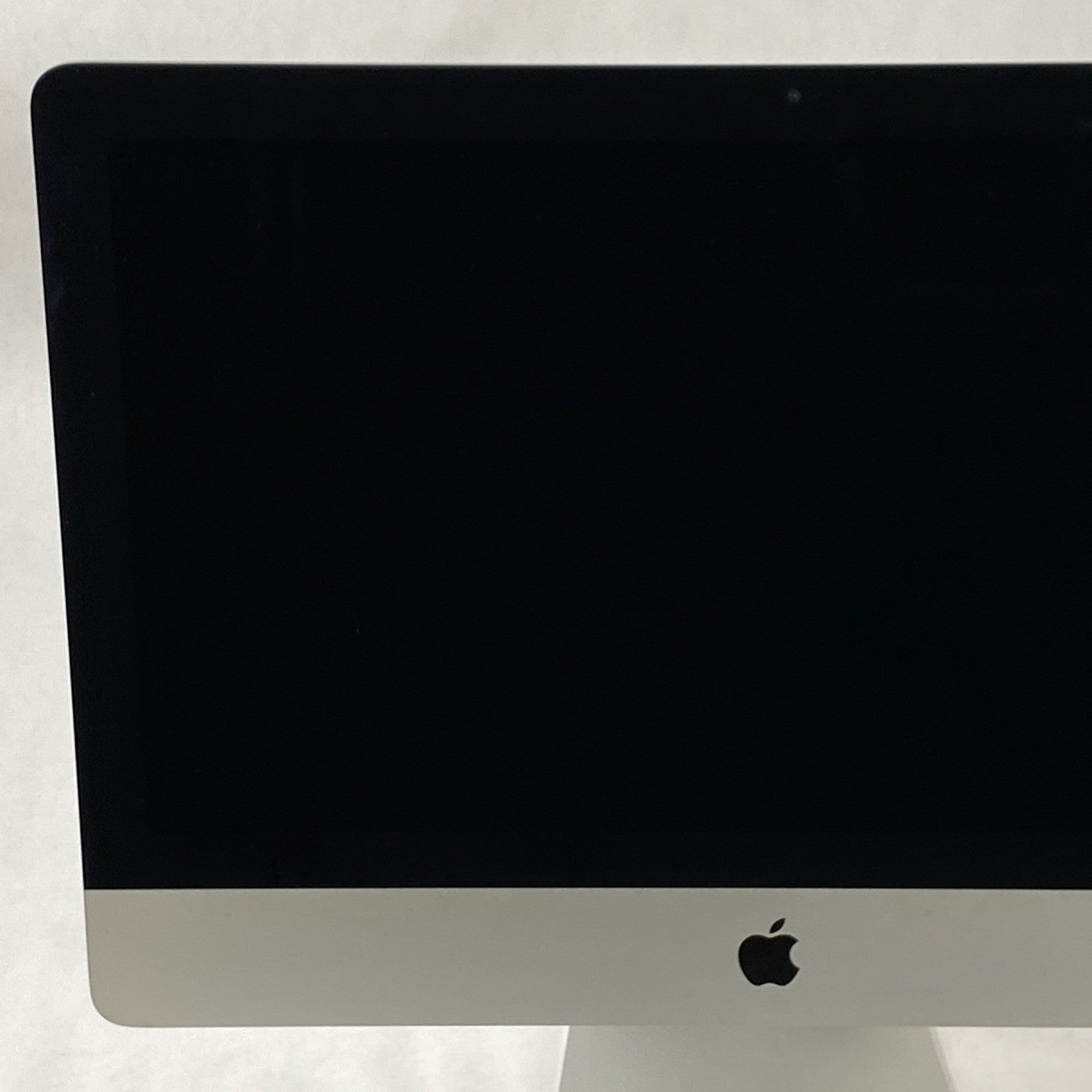 Apple A1418 iMac 21.5" 2013 2.7 GHz Core i5 8GB RAM 1TB HDD macOS 10.15.86