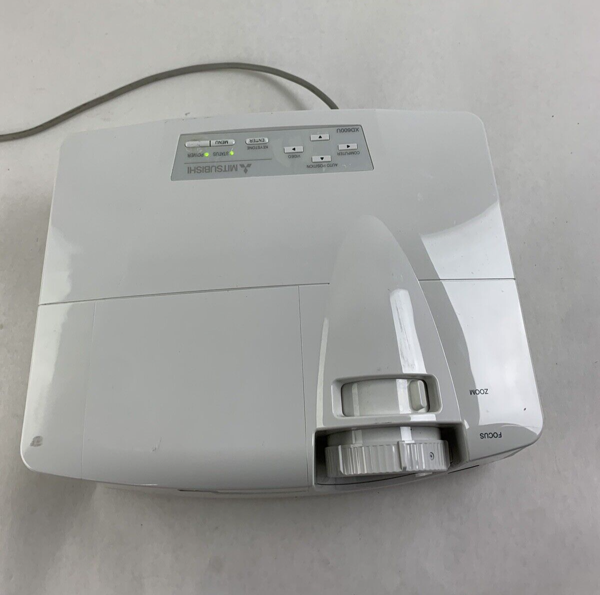 Mitsubishi XD600U Projector