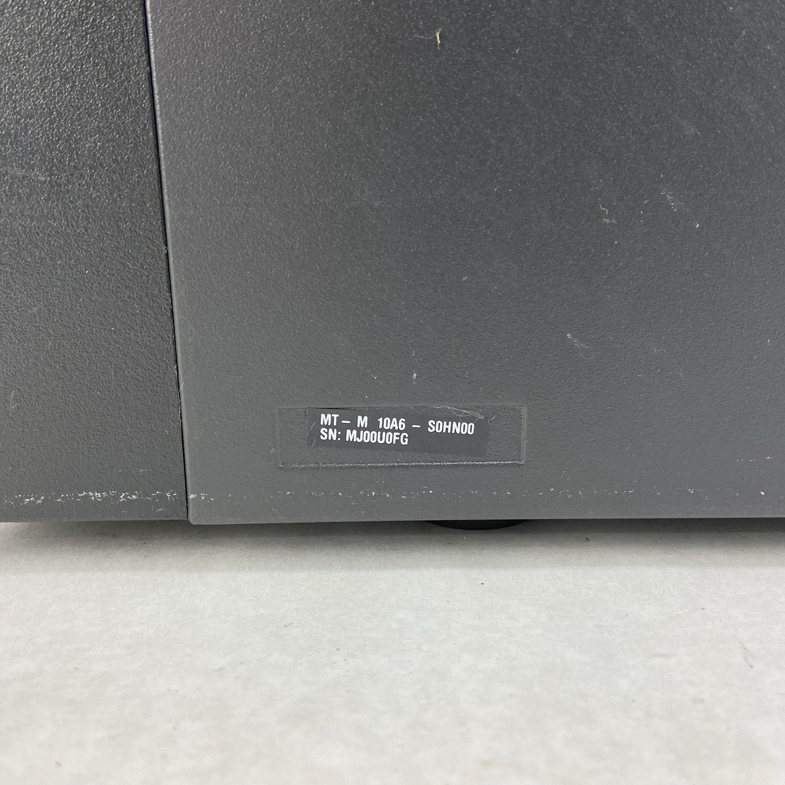 Lenovo ThinkCentre M93P MT Intel Core i5-4670 3.4GHz 8GB RAM No HDD No OS4