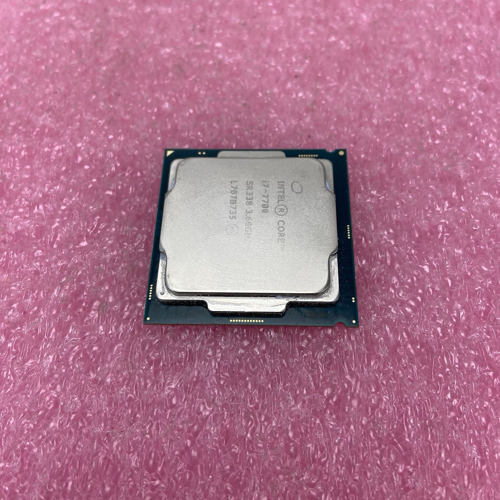 Intel Core i7-7700 SR338 3.6GHz Desktop CPU2