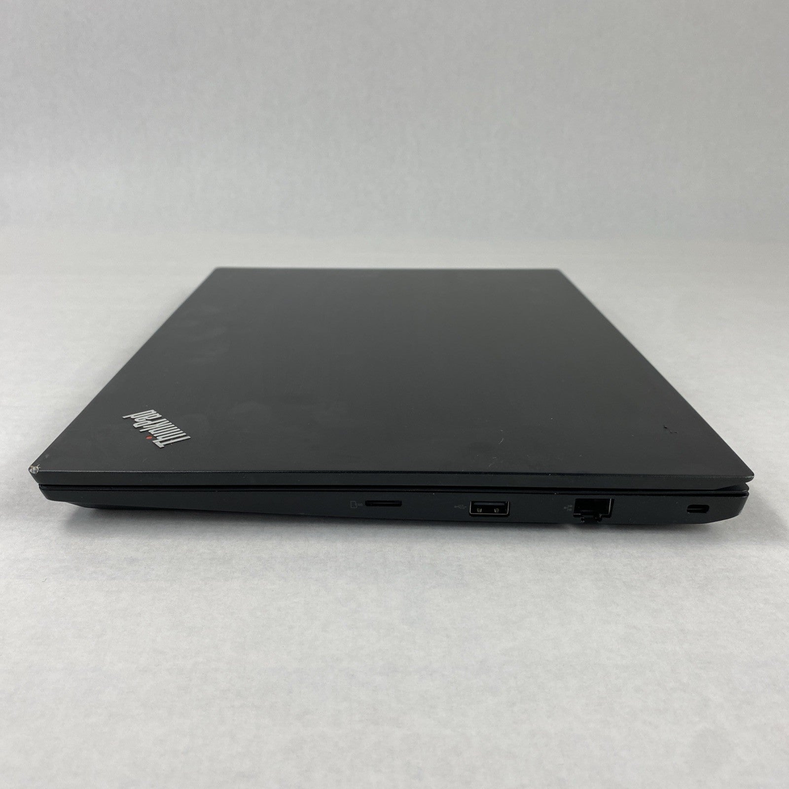 Lenovo ThinkPad E490 Core i5-8265U 1.6GHz 8GB RAM 14" No HDD No OS