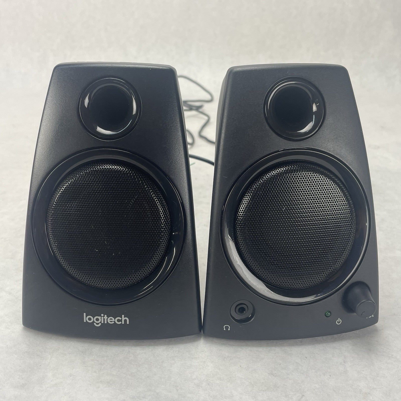 Logitech Z130 Wired PC Speakers Black1