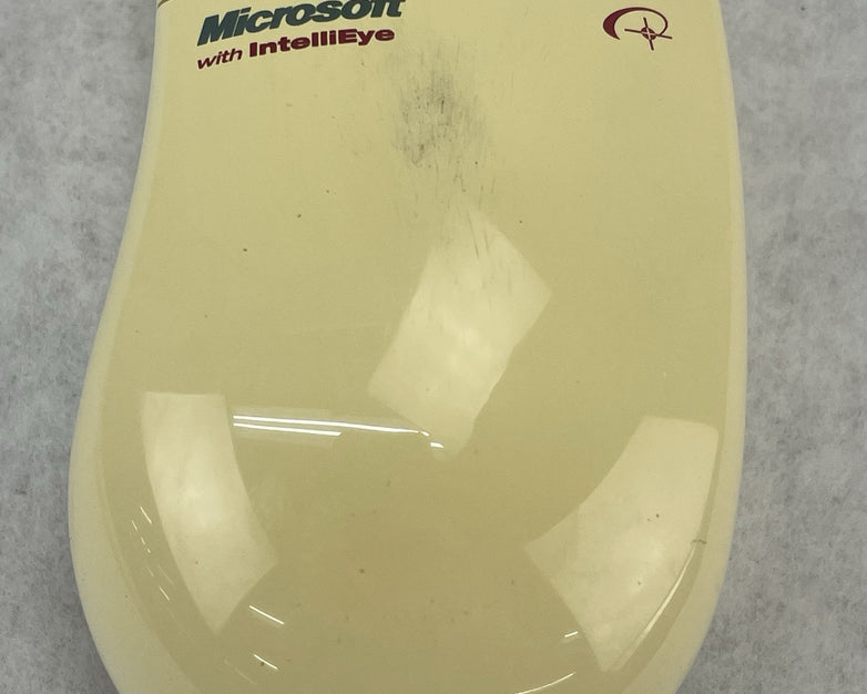 Microsoft Intellimouse X04-91790 Mouse Yellowing - Tested